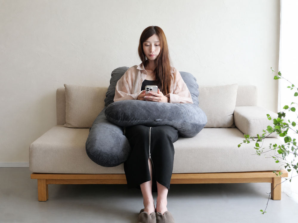 とろけるほど快眠できる癒し枕 ハグモッチ