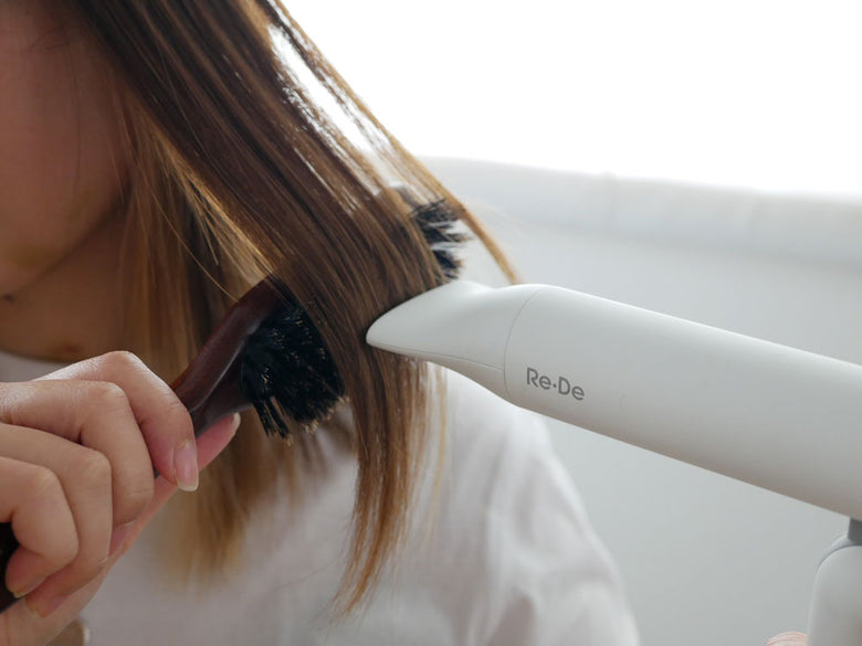 ヒュッゲグレーのRe・Deヘアドライヤー