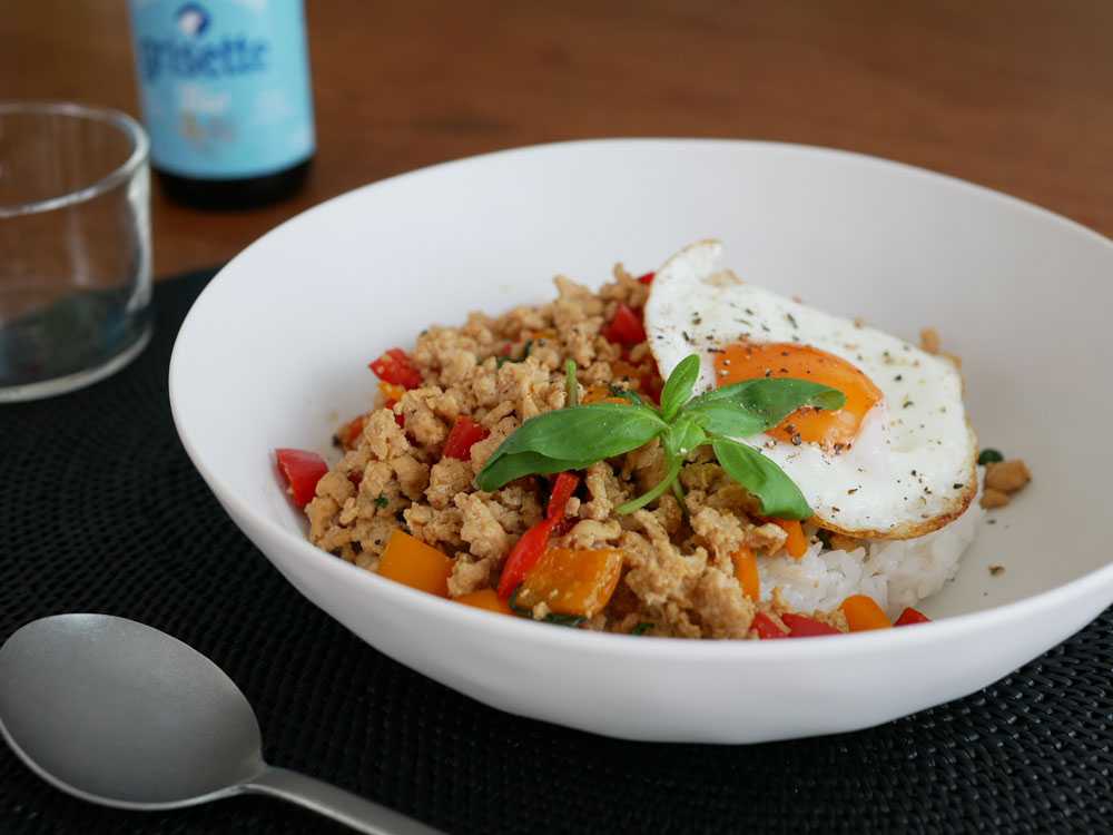 美強皿のディナー、サラダ、アペタイザープレートとローボウル