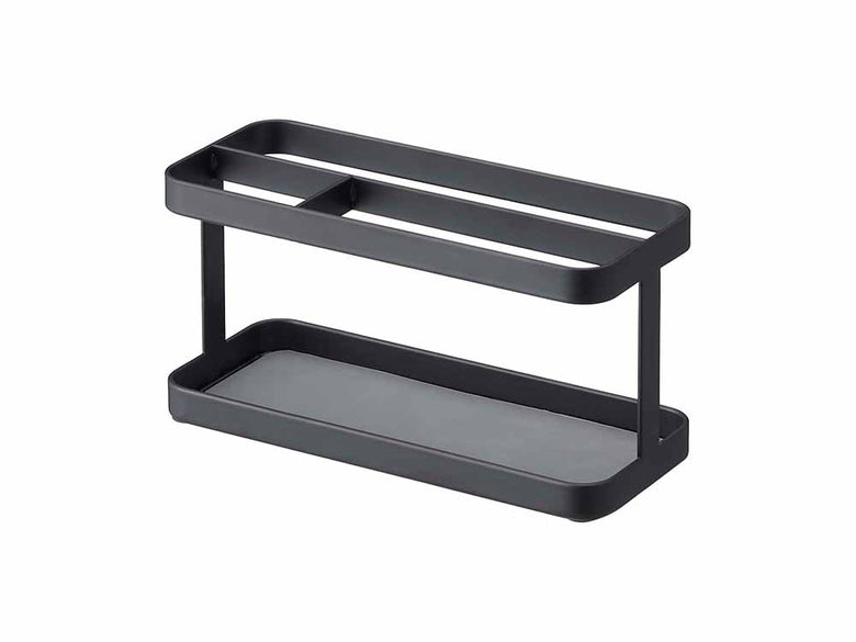 YAMAZAKI/towerのtoscaシリーズ「タブレット＆リモコンラック」。スチール製で幅21cm、高さ10.5cmのオフィスやキッチンに適した収納用具