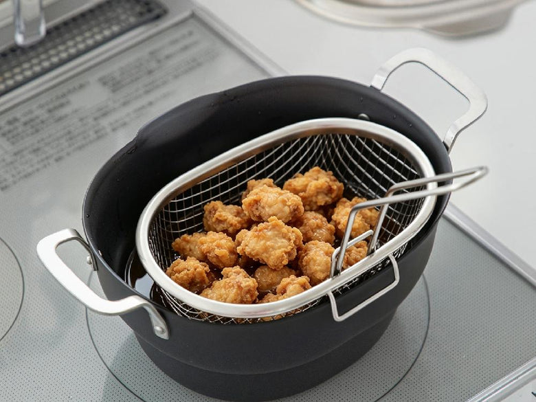 【SHIMOYAMA/シモヤマ】コンパクトに収納できる揚げ物鍋セット