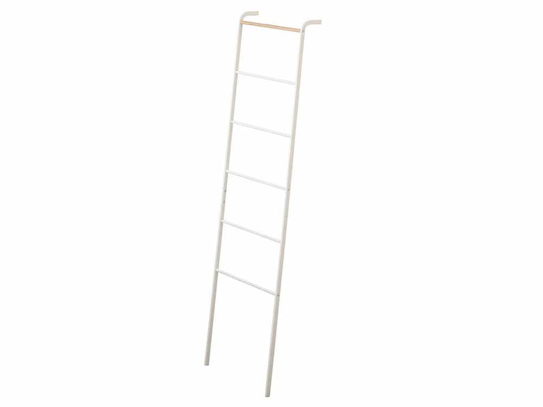 Yamazaki Tower製ラダーハンガー、高さ約160cm、幅45cmの収納用ラック