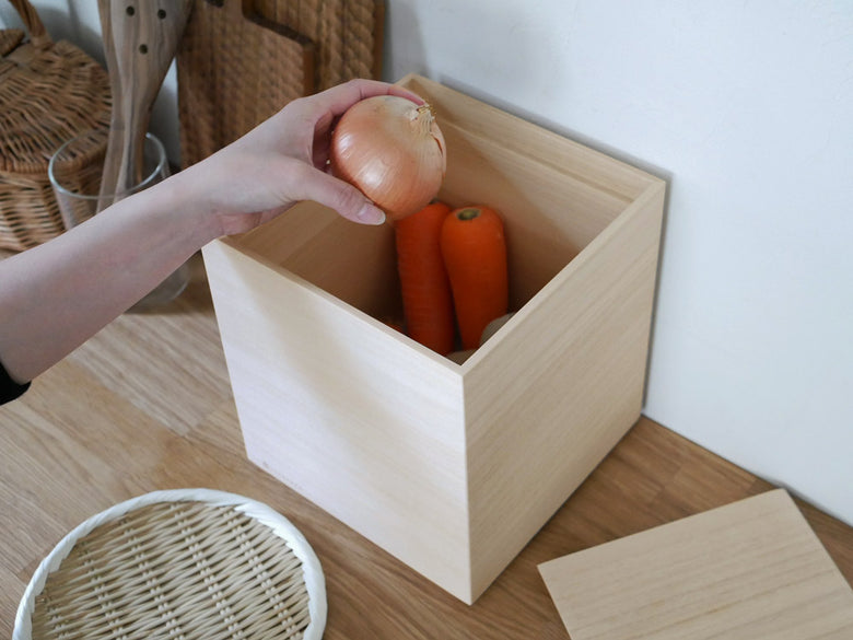 桐とブラックチェリーの蜜蝋仕上げ野菜保存箱