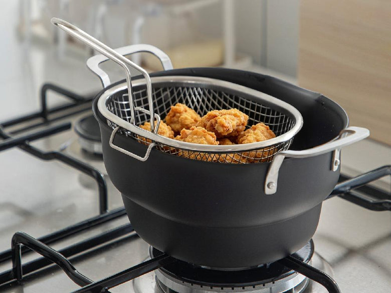 【SHIMOYAMA/シモヤマ】コンパクトに収納できる揚げ物鍋セット