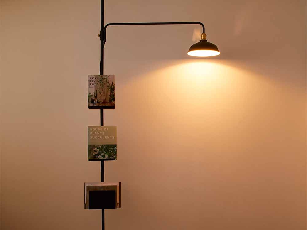 DRAW A LINE 021ブックスタンド本体の写真