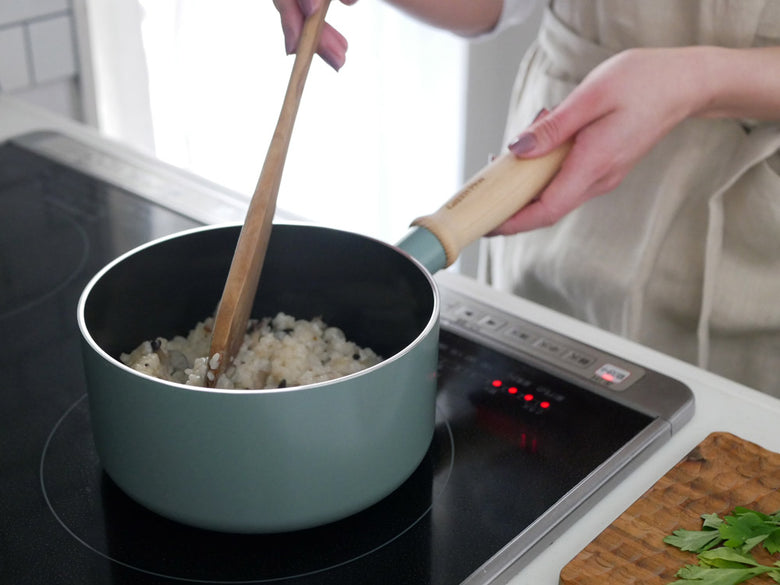 GREEN PANメイフラワー キャセロール鍋とガラス蓋のセット、セラミックコーティング仕上げの調理用鍋
