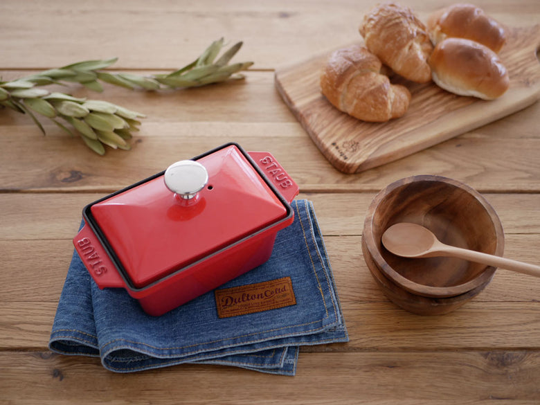 ダルトンコットン製プレイスマットと食器のセット