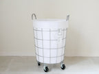 BRIDのランドリーストレージ ラウンド 33L、キャスター付きプラスチック製の円形洗濯バスケット