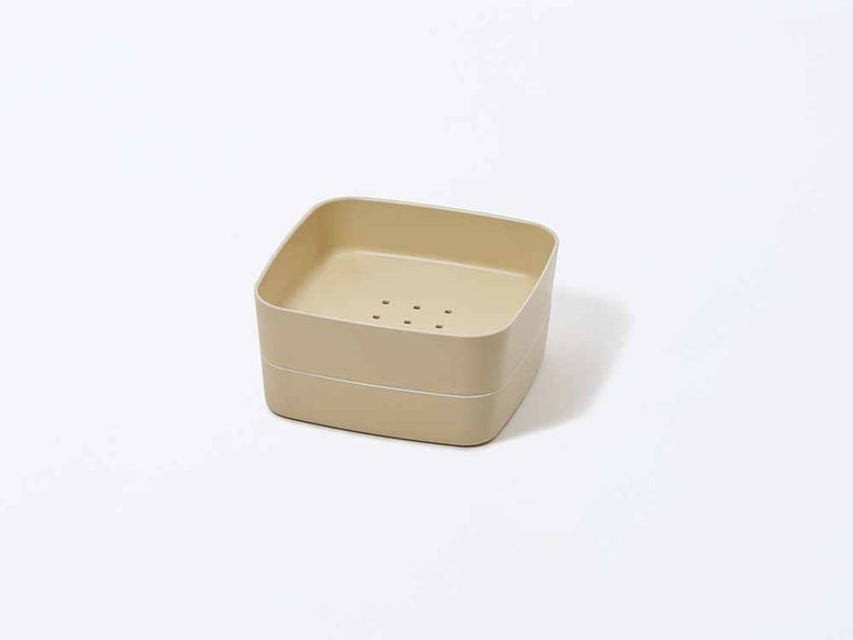 タック フルーツナッツ ライトイエローのプラスチックボックスと蓋