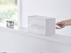 ABS樹脂とシリコーン製の【smart/スマート】両面ティッシュケース。両側にティッシュボックスを収納できるデザイン