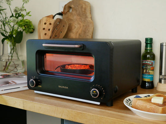 BALMUDA（バルミューダ）The Toaster Pro。スタイリッシュで高機能な家庭用トースター