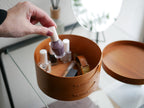 チェリー材を使用したアクシスのシェーカーラウンドボックスの写真
