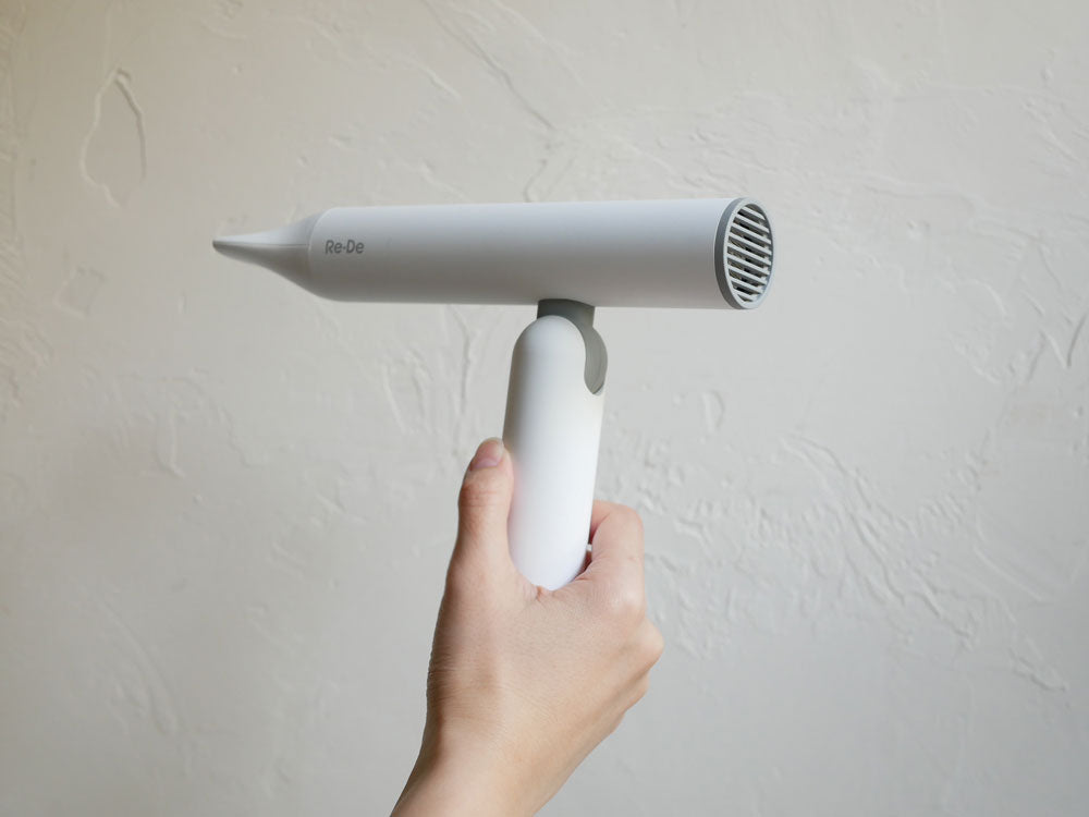 Re・Deヘアドライヤー ヒュッゲグレーの外観
