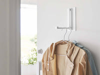 ホワイト